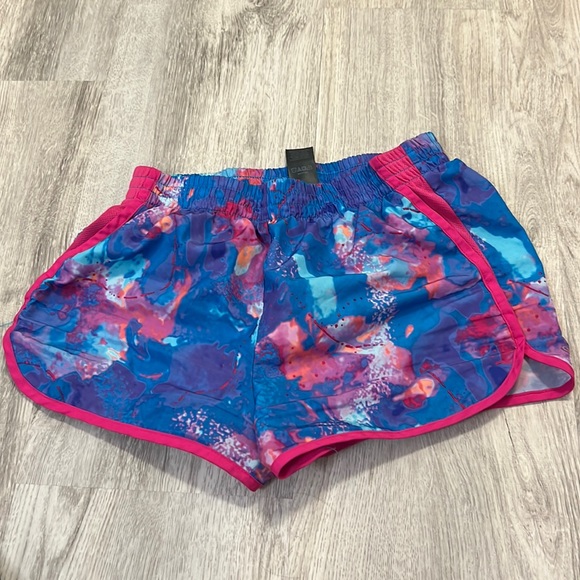 galaxy print target active shorts for girls in L(10-12) - Picture 1 of 1